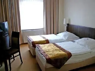 Hotel Herzog Дюссельдорф Германия