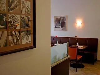 Hotel Herzog Dusseldorf 3*,  Germany